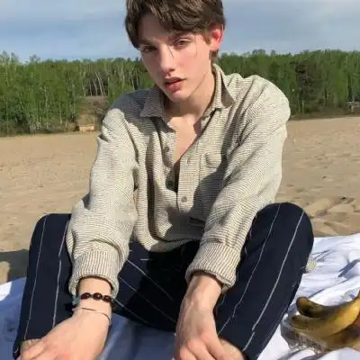 6686体育银牌作者Lucy