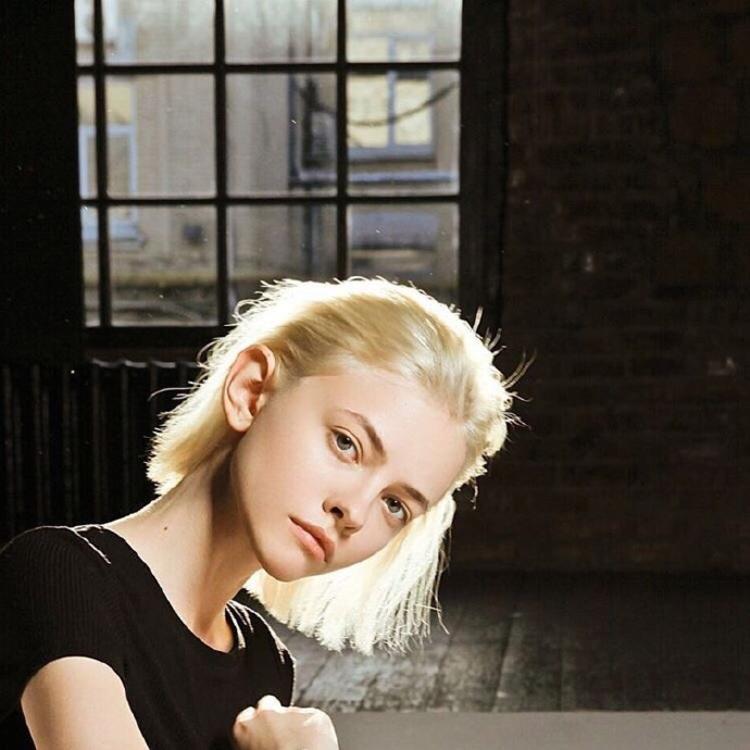 6686体育钻石作者Jolene