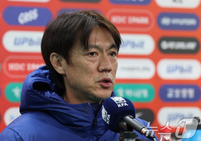 Hong Myung-bo: ผู้เล่นตัวจริงของโบลิเวียเต็มไปด้วยความสามารถในการแข่งขัน ยังไม่ชัดเจนว่าซน ฮึง-มินจะลงเล่นนานแค่ไหน