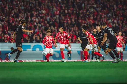 ไมนซ์ 05 vs มึนเช่นกลัดบัค