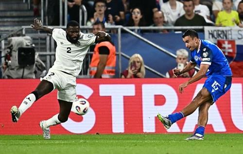 สโลวาเกีย vs วีลส์