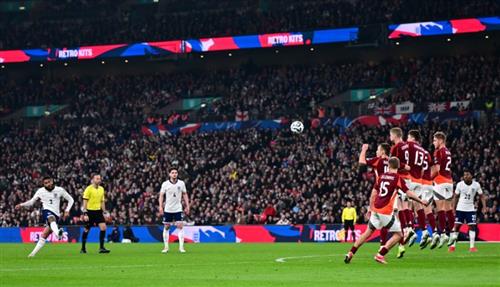 อังกฤษ vs ลัตเวีย