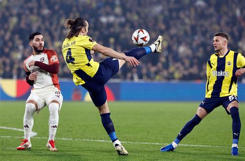 เฟเนร์บาห์เช่ vs ลียง