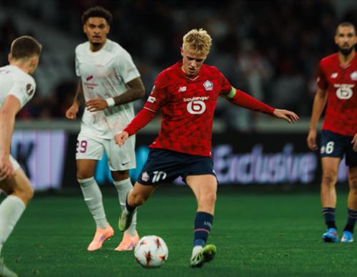 ลีลล์ VS ไบรอัน