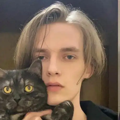 6686体育官方作者Drew